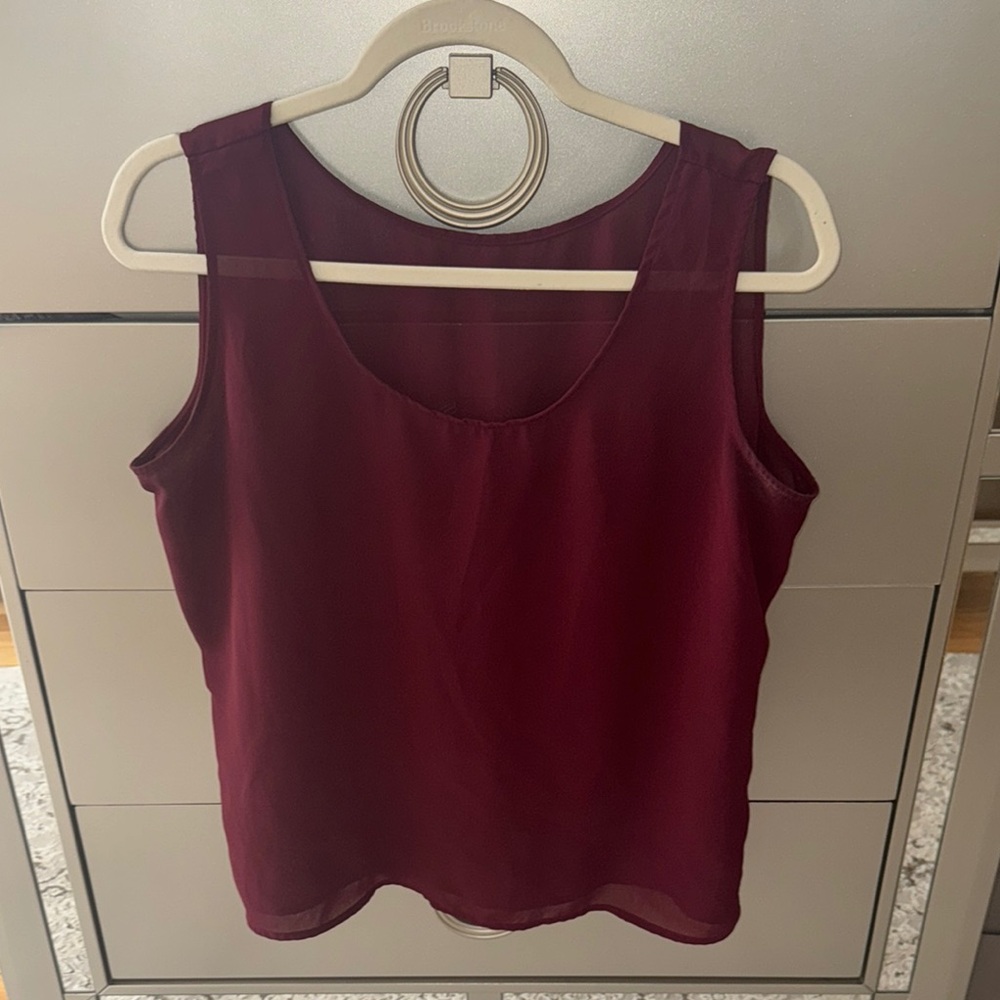 SHEIN Burgundy Tank Top